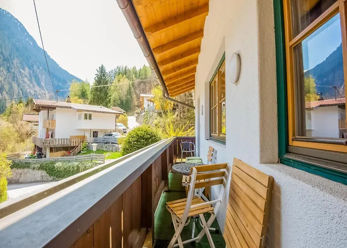 Comfortable Apartment In Mayrhofen With Garden