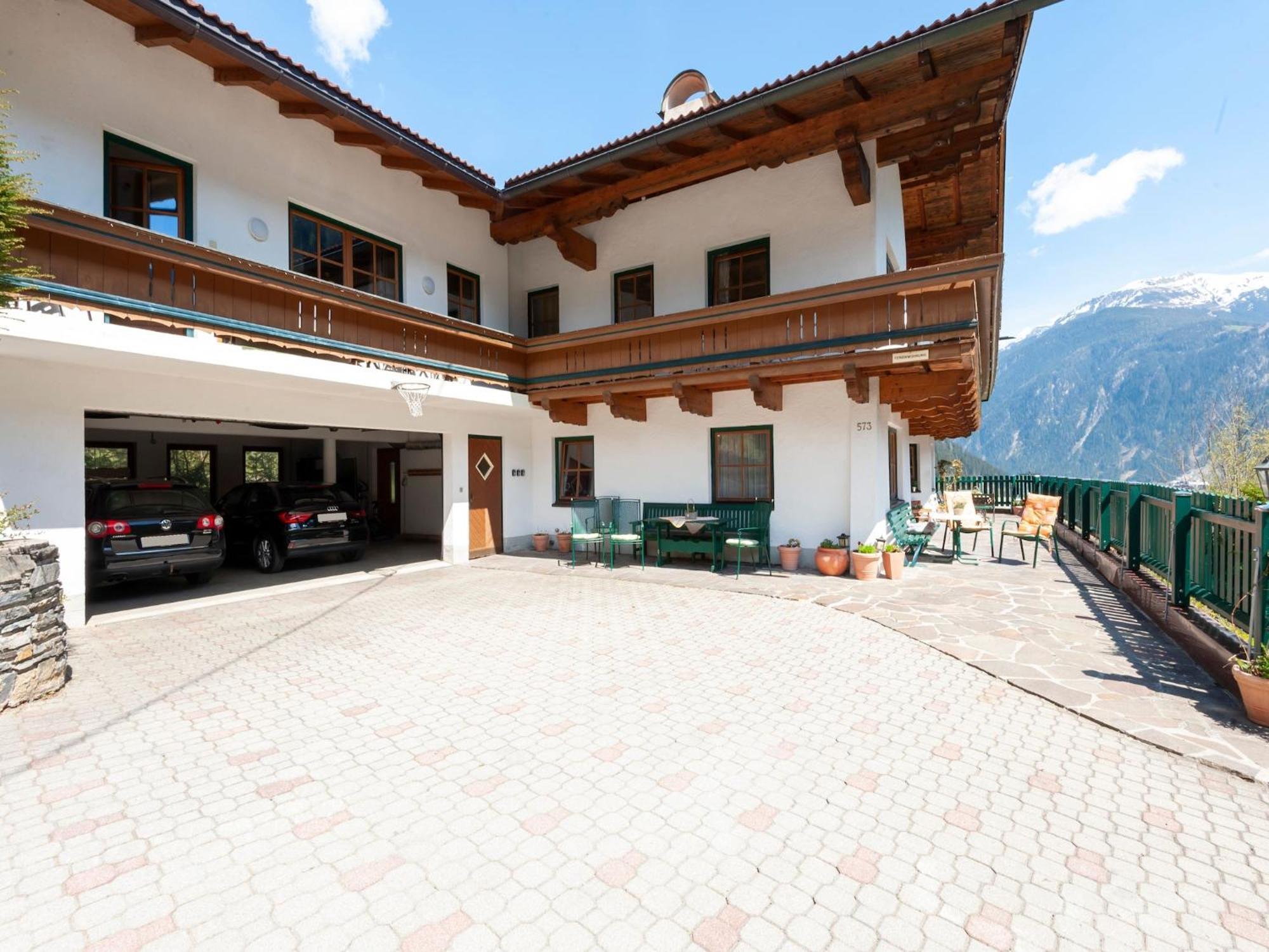 Appartamento Comfortable In With Garden